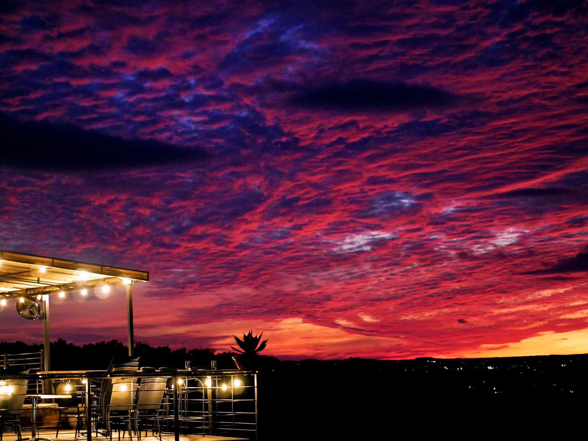 pgilbert27041's tweet image. Great shot. I caught mine a bit later about 6:15.