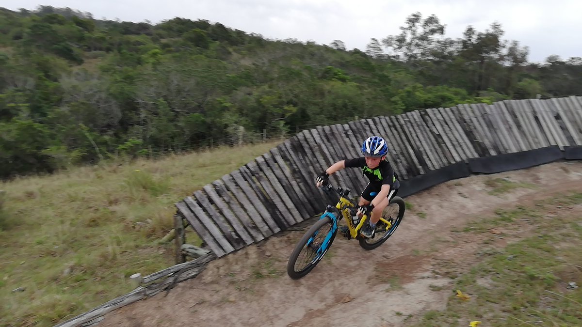 devonTreed's tweet photo. @AidenMtb Let's see what you can do on that mtb... My son nervous of hitting
this berm to high. https://t.co/T3cRjLFdtm