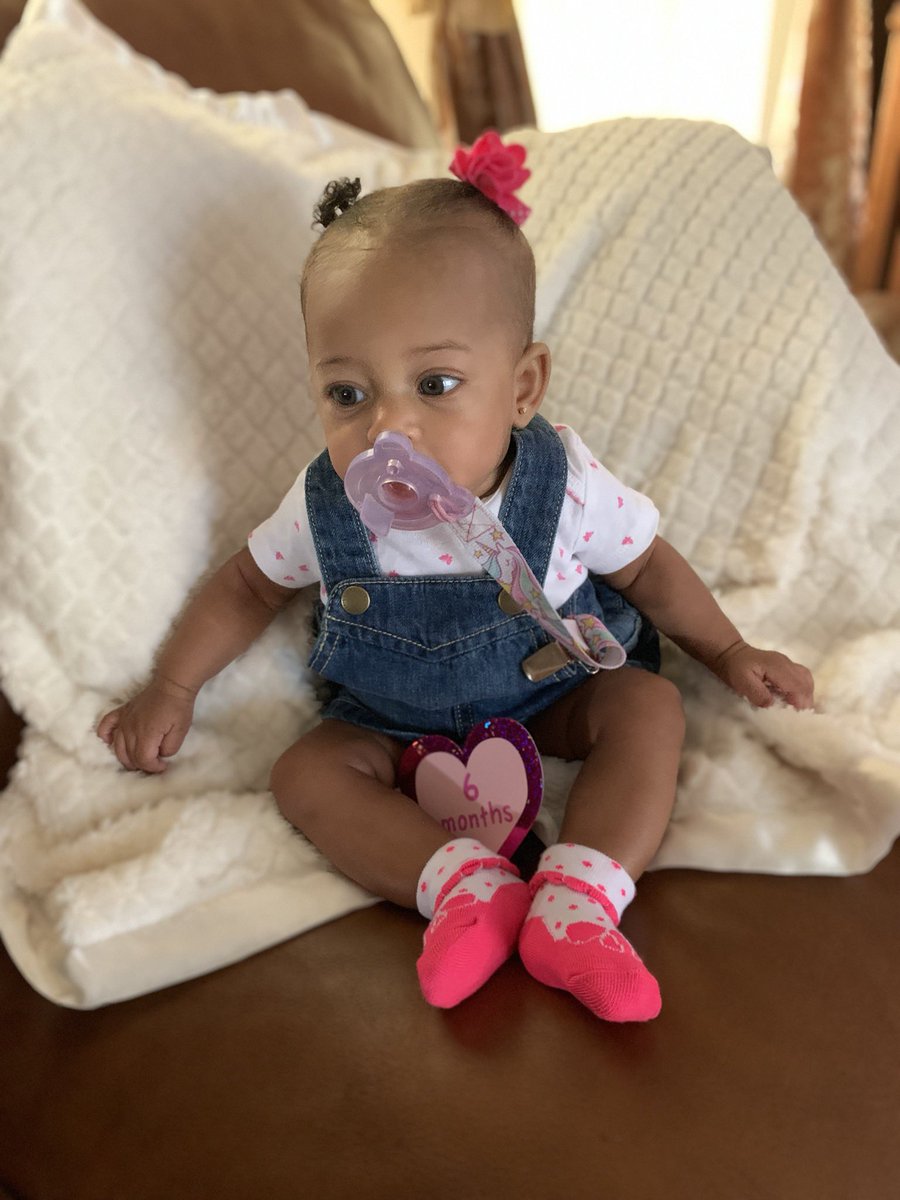 YellaaMiyaa's tweet image. Guess who’s 6 months today 🤷🏾‍♀️🥰?