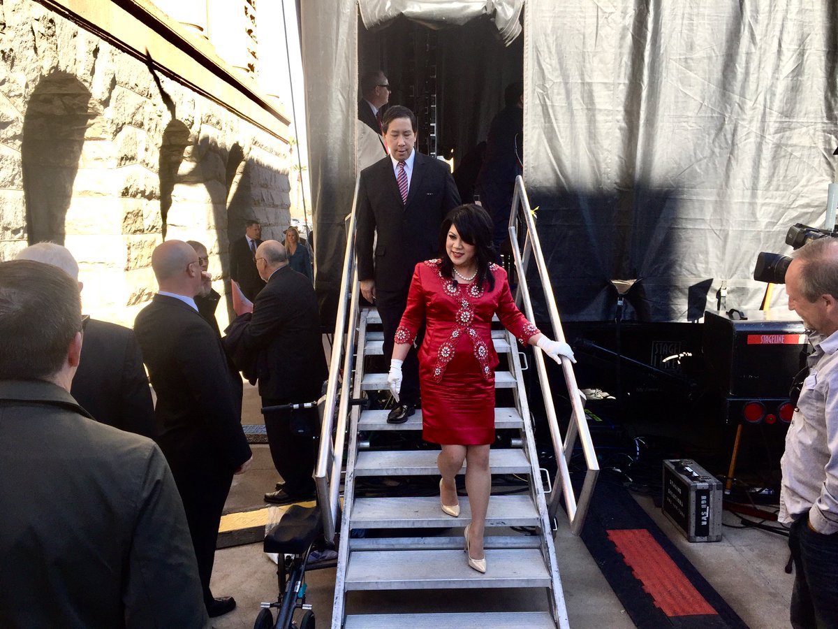 AZTreasury's tweet photo. The first Chinese American Republican woman to win a major statewide office in U.S. history, @KimberlyYeeAZ walks off stage this morning as the new State Treasurer for Arizona #aztreasury https://t.co/Btcs7EFavL