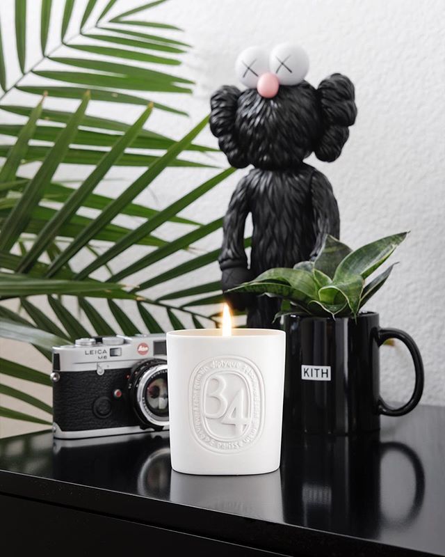 TIVN's tweet photo. 34 | #diptyque https://t.co/VGqt0zdS2g https://t.co/ql27YQWDd7