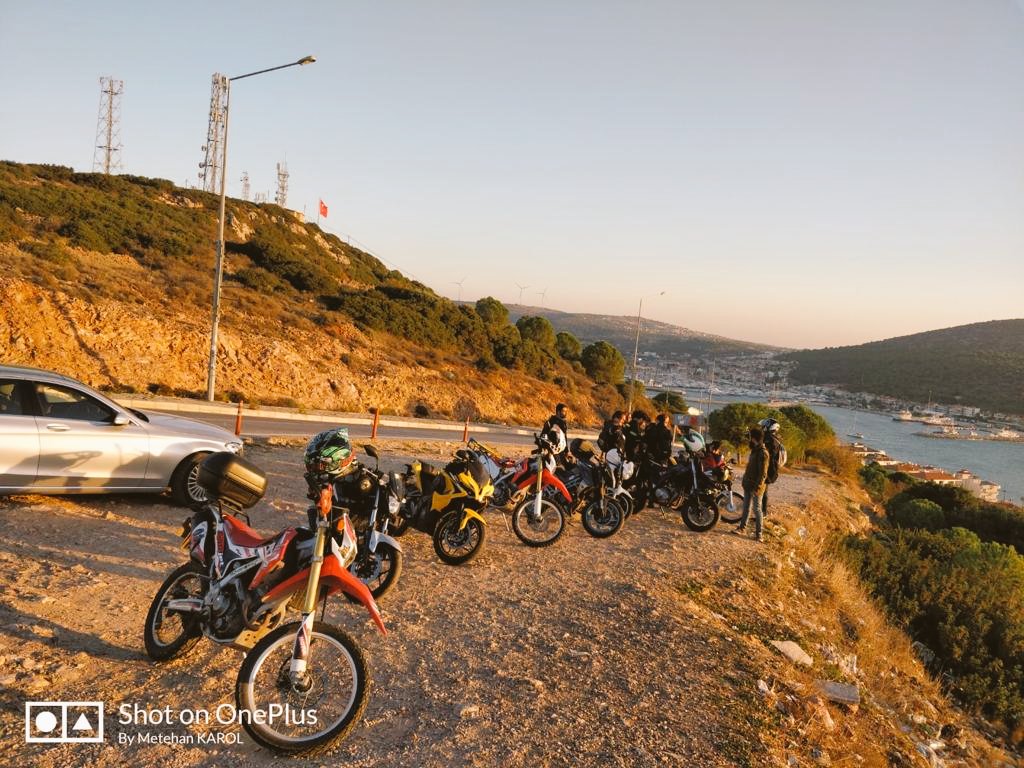 deusuv's tweet photo. Eski gezilerimizden bir kare... 
Bir sonraki gezimizde görüşmek üzere ✌🏻😊🏍️ https://t.co/m7alpPZkMA