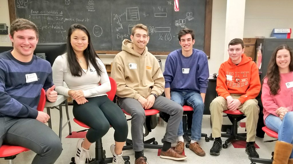 its_MrsV's tweet photo. So fortunate to have these former #tigers, #FutureEngineers come talk to my #pltwied class today! https://t.co/NOfB4YuEzo