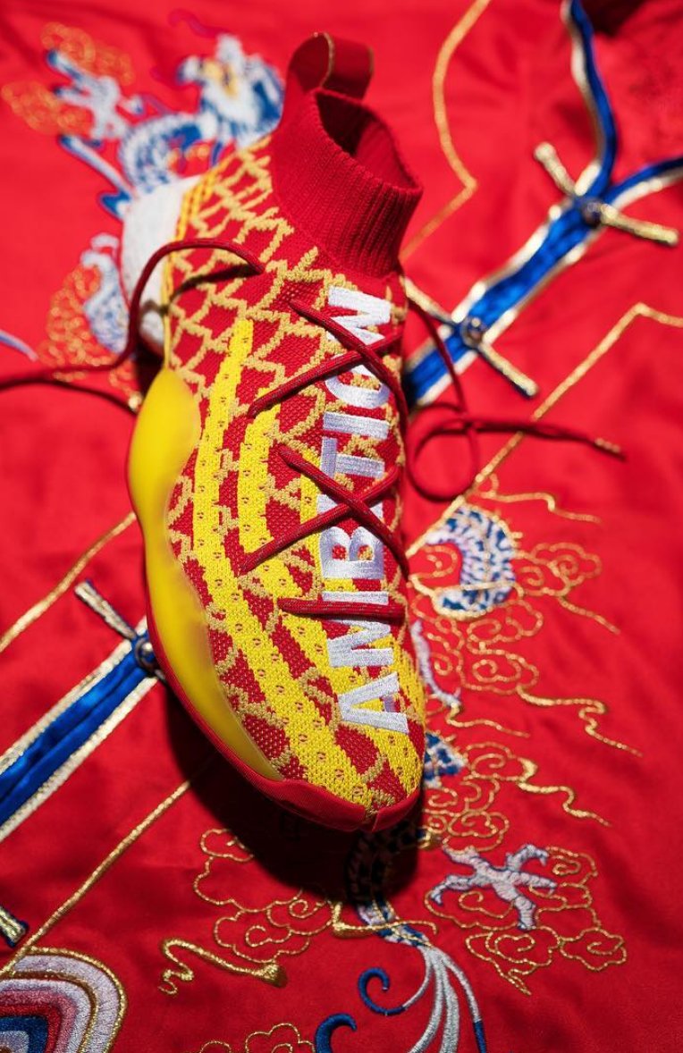 ModernNotoriety's tweet photo. Chinese New Year x Pharrell Adidas Crazy BYW https://t.co/dSlUUX4H2W