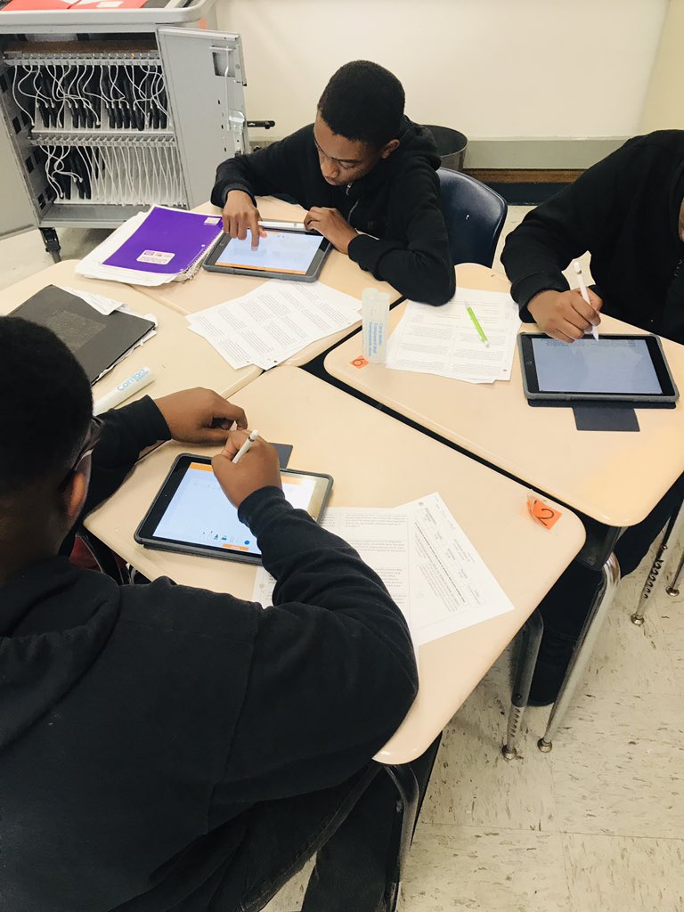 jamie_elliott06's tweet photo. Today in Algebra Readiness, Mrs. Andre decided to rock out guided math instruction by integrating @Schoology using @Apple pencils. The students loved it and were completely engaged in her lesson. #SCPS #SCPSenergy #middleschool #math #smsPRIDE #smsindians #ITRT #edtechcoach https://t.co/5BhYAXM0kc