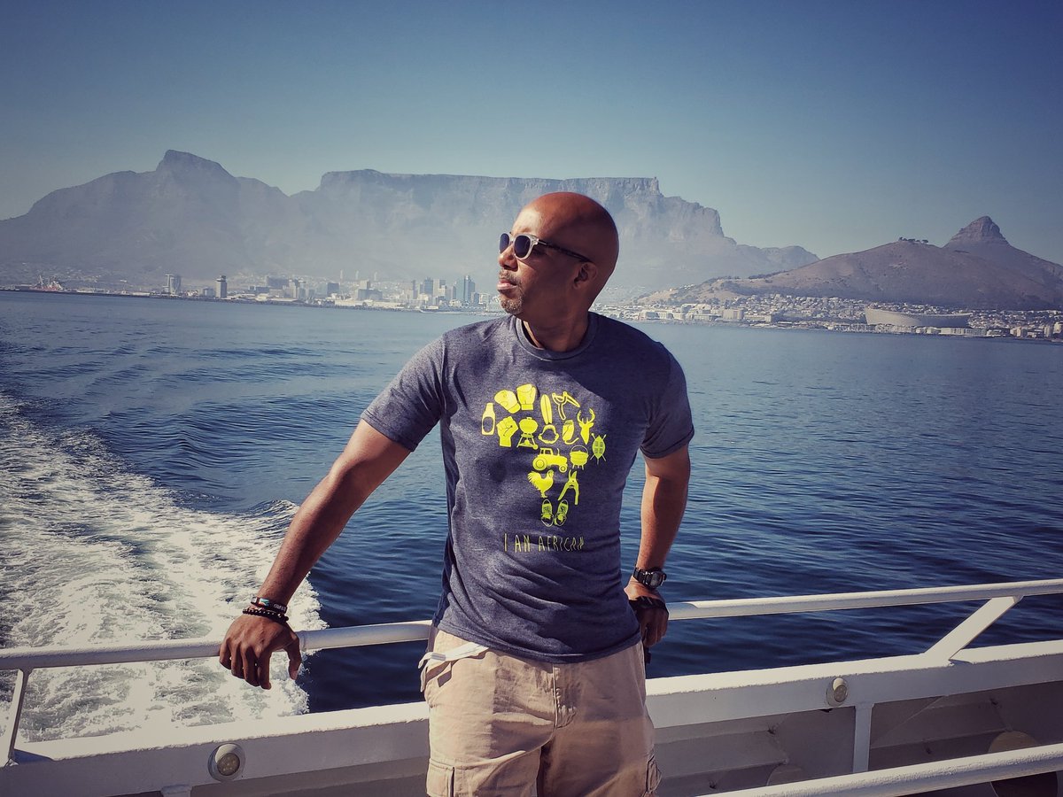 Thetravljunkees's tweet photo. @EscapetotheCape Shaheed is very very nice meeting you. I've just arrived back to ATL. I must say Cape Town is my new favorite destination. The city is amazing with spectacular views. https://t.co/tDYCxRGiwp