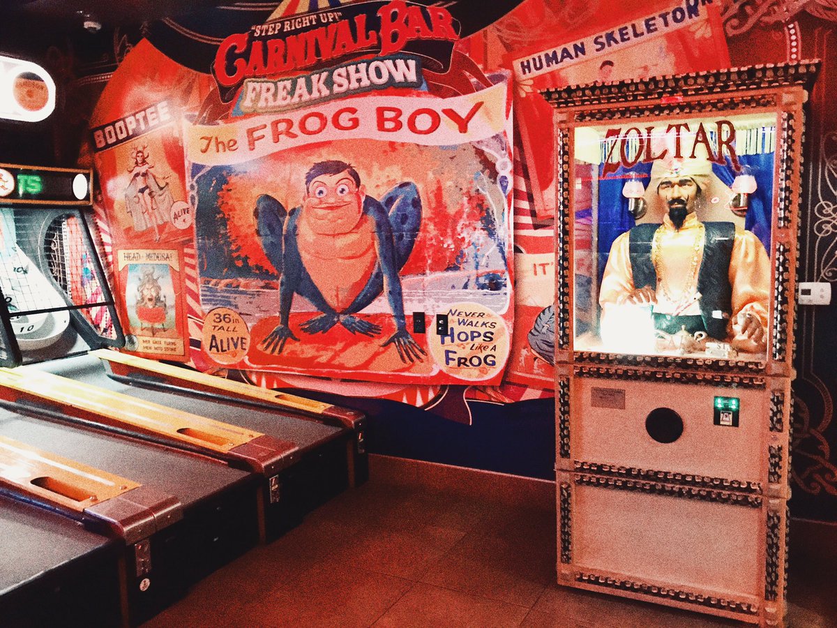 ZoltarOfficial's tweet photo. Zoltar spotted 👀 in a fun bar located in Downtown Las Vegas: @goldspikedtlv. Where have you encountered a Zoltar machine? 🔮
#zoltar #zoltarspeaks #dtlv #goldspike #fortunetellingmachine https://t.co/F4oeyq4eOI
