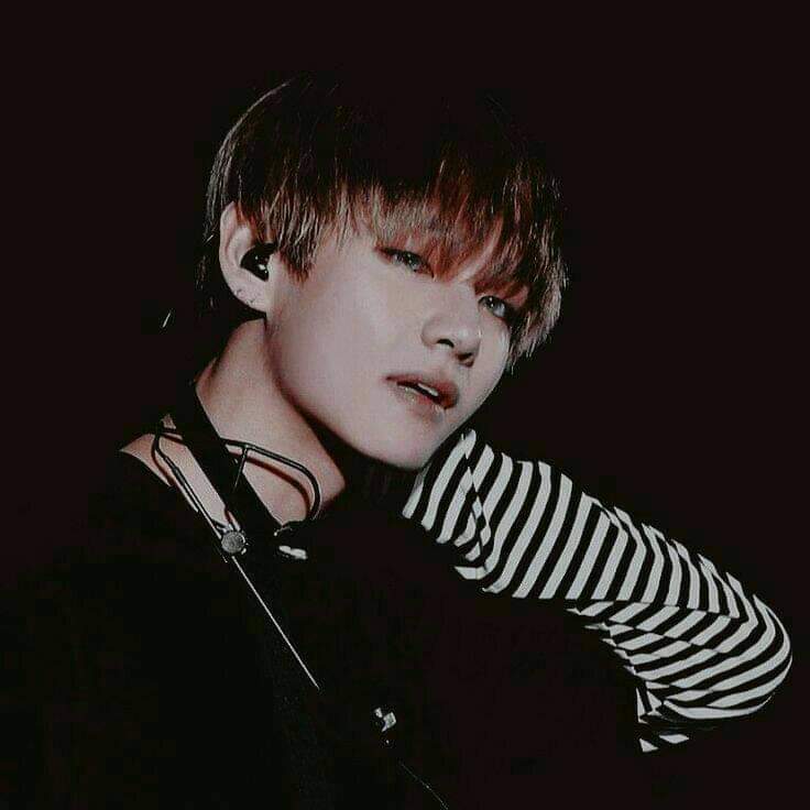 Тэхен из bts. Тэхен из bts. Taehyung. Taehyung. Taehyung.