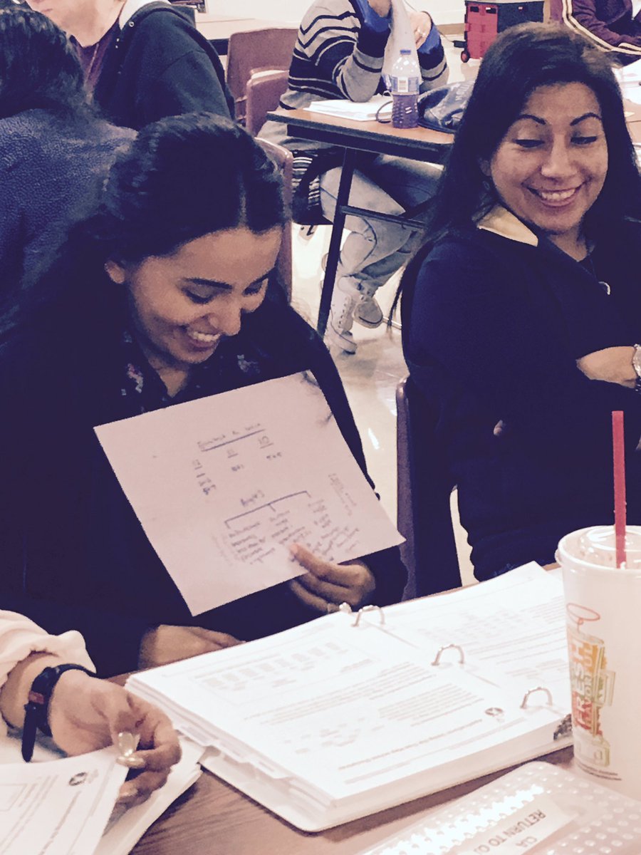 esc1bilingual's tweet photo. It's so rewarding to see teachers and admins so happily engaged on their first day back after break! They will have a fantastic semester! Thank you @LaFeriaSchools #thinkingmapsrock https://t.co/xDAPNdddm3