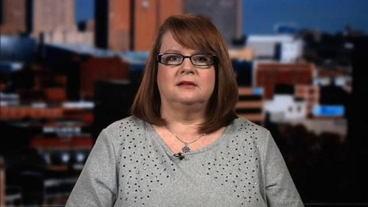 Federal contract worker: I set up GoFundMe to pay rent bit.ly/2TBh5Rg?utm_so… https://t.co/6fDvaO9Ipx