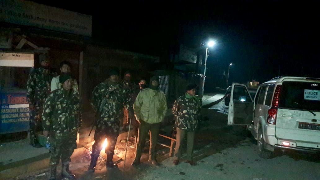 SPItanagar's tweet photo. This was the night that was! Some glimpses of the enhanced police deployment through the night from Chimpu to Bandardewa in order to prevent any untoward incident. https://t.co/4ACbw9ehab