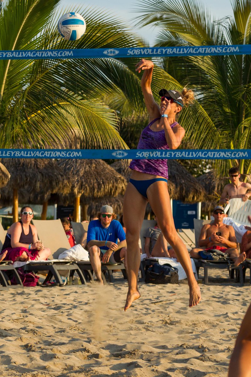 vbvacations's tweet photo. 1st #SOB50 Pros are announced, @AJanelleAllen (10th SOB trip 5th Ixtapa) & @billyketchallen (14th SOB trip 5th Ixtapa), sorry no Ketch. Billy is currently ranked 7th & Janelle 17th on the AVP. #SOBVolleyballVacations #SOBIxtapa2019 #AllensMinusKetch #GoodBlood #ketchthisallen https://t.co/zA3CfLocQw