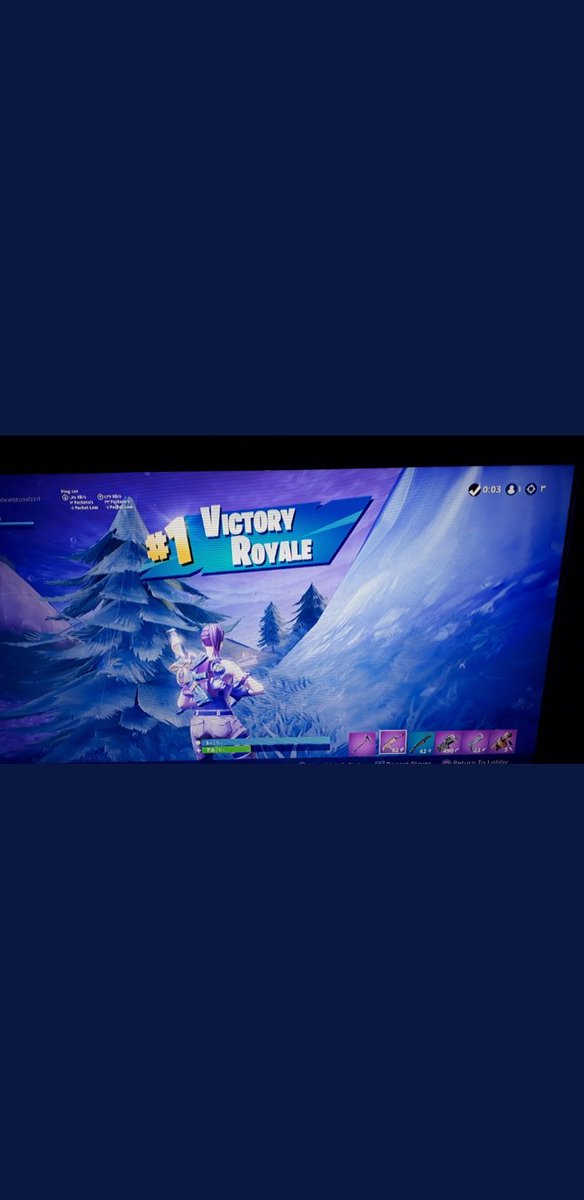 Mdmd75136561's tweet photo. #FortniteMiddleEastServers شوف جماعه لو كان البنق عشر و لا عشرين كنت بقتل اكثر..  لاق لاق و الله انه لاق حسو https://t.co/X4G2LH8Z1r