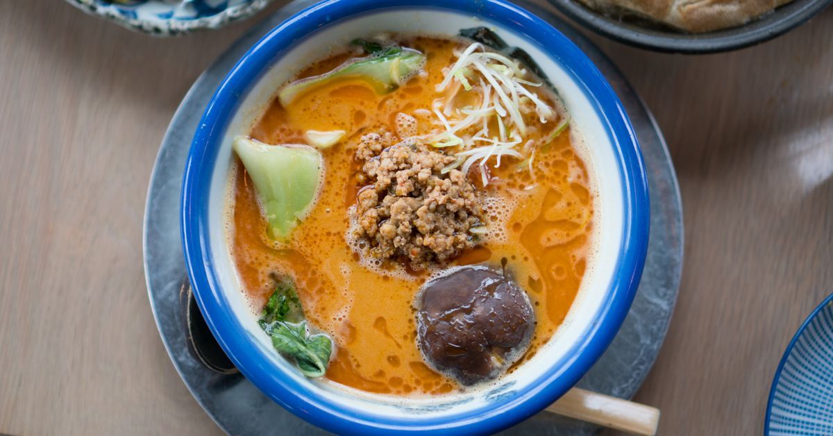 BrewCyclePDX's tweet photo. What tastes good after a #chilly #BrewCycle ride? #noodles https://t.co/2gByQonMFz https://t.co/iIqmyY5UiU