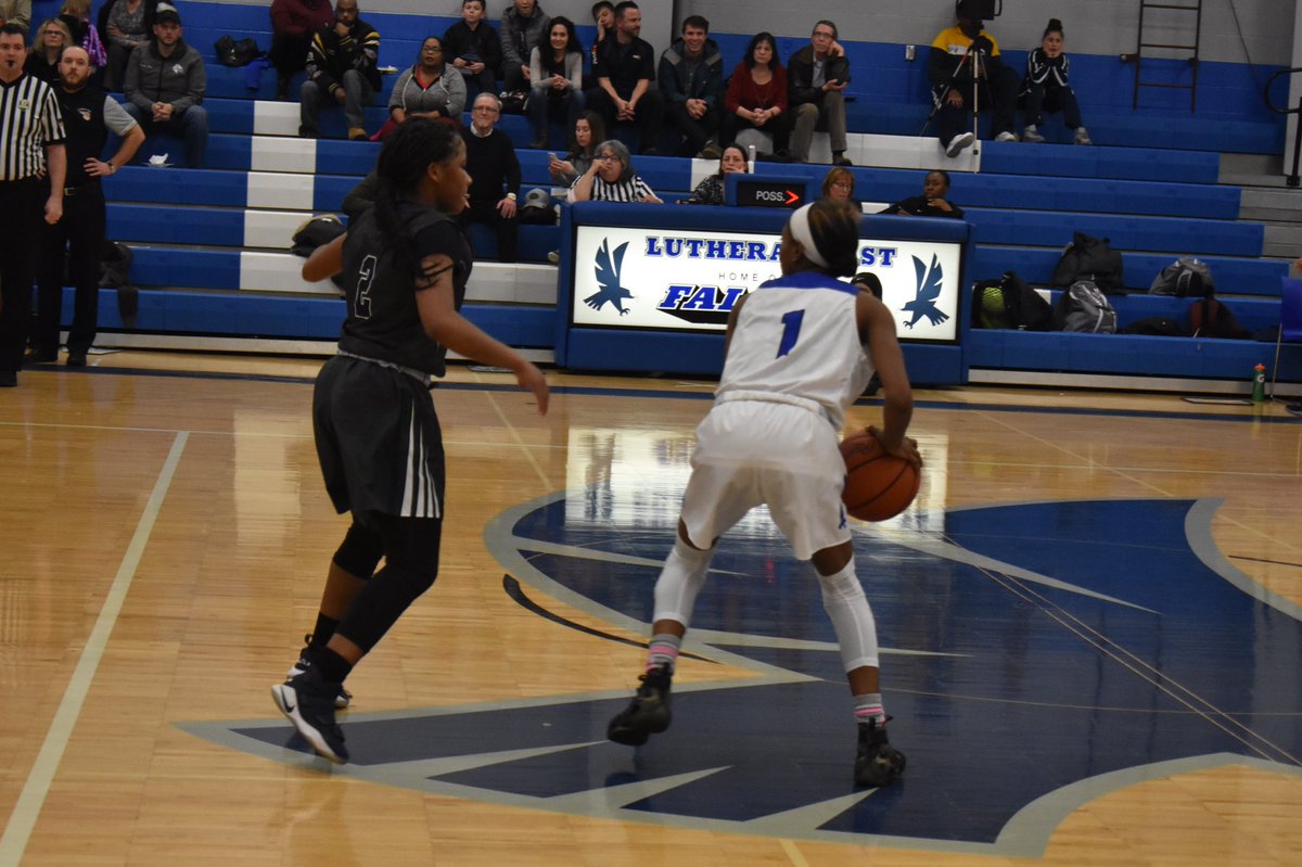 Lady Falcons defeat D1 Lorain 63-52! Alaya Henderson with 20 points while Jasmine Johnson chips in 12. Tyra Eppinger with 10 in the 2nd half. #TheLue