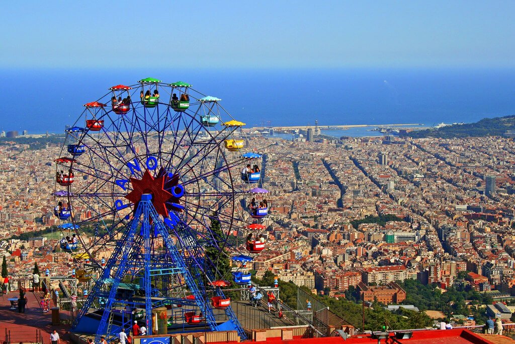 SecretFlying's tweet photo. HOT!! Non-stop from New York to Barcelona or Madrid, Spain from only $273 roundtrip with @AmericanAir.

https://t.co/DuCT3DUp3I https://t.co/of2fAYob8R