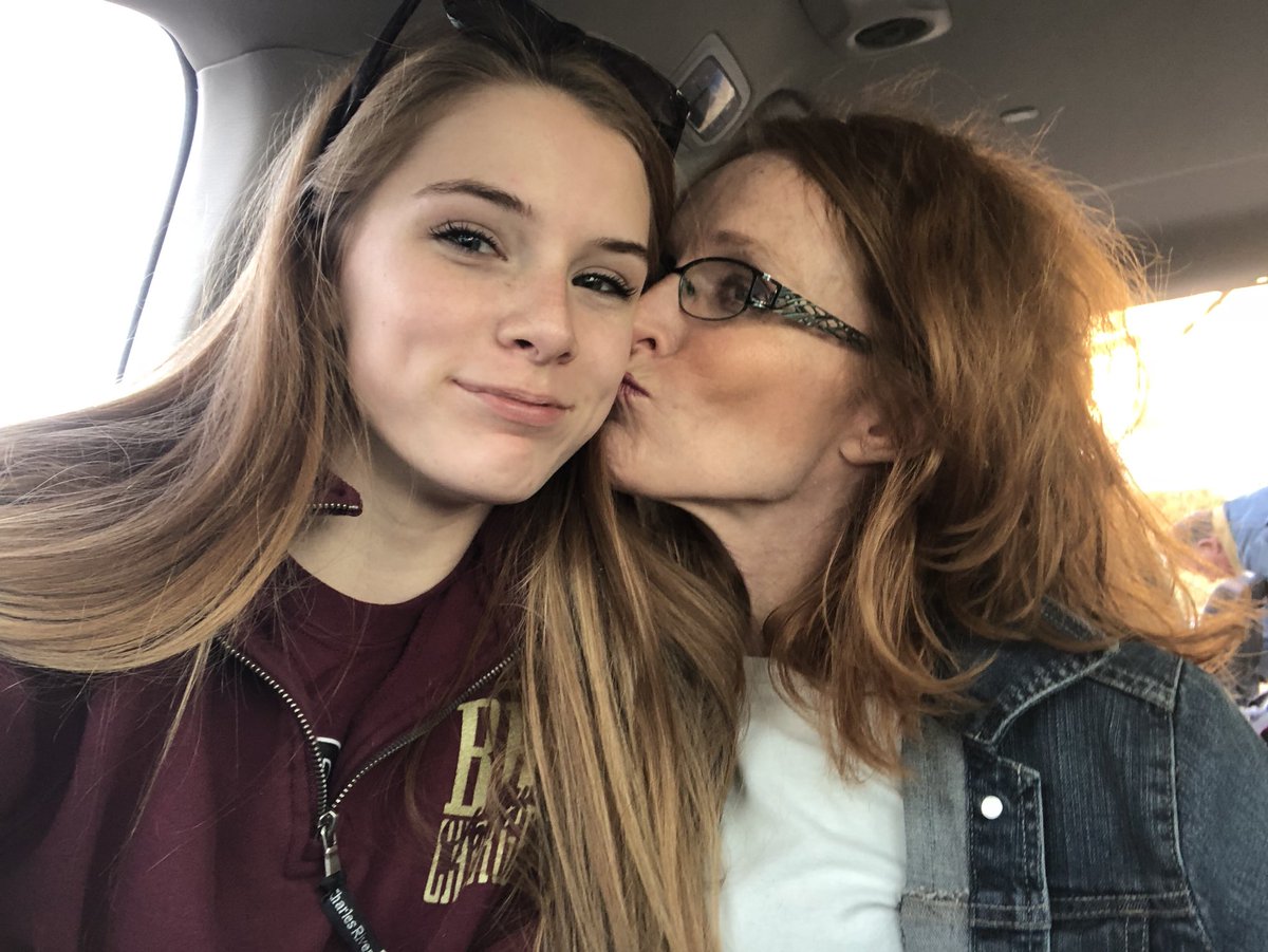 hbaumann39's tweet photo. This is my mom. She has multiple sclerosis and is in a wheelchair but she's the most savage person I know.  rt and make her famous💕 https://t.co/RT8xz6Ox2L