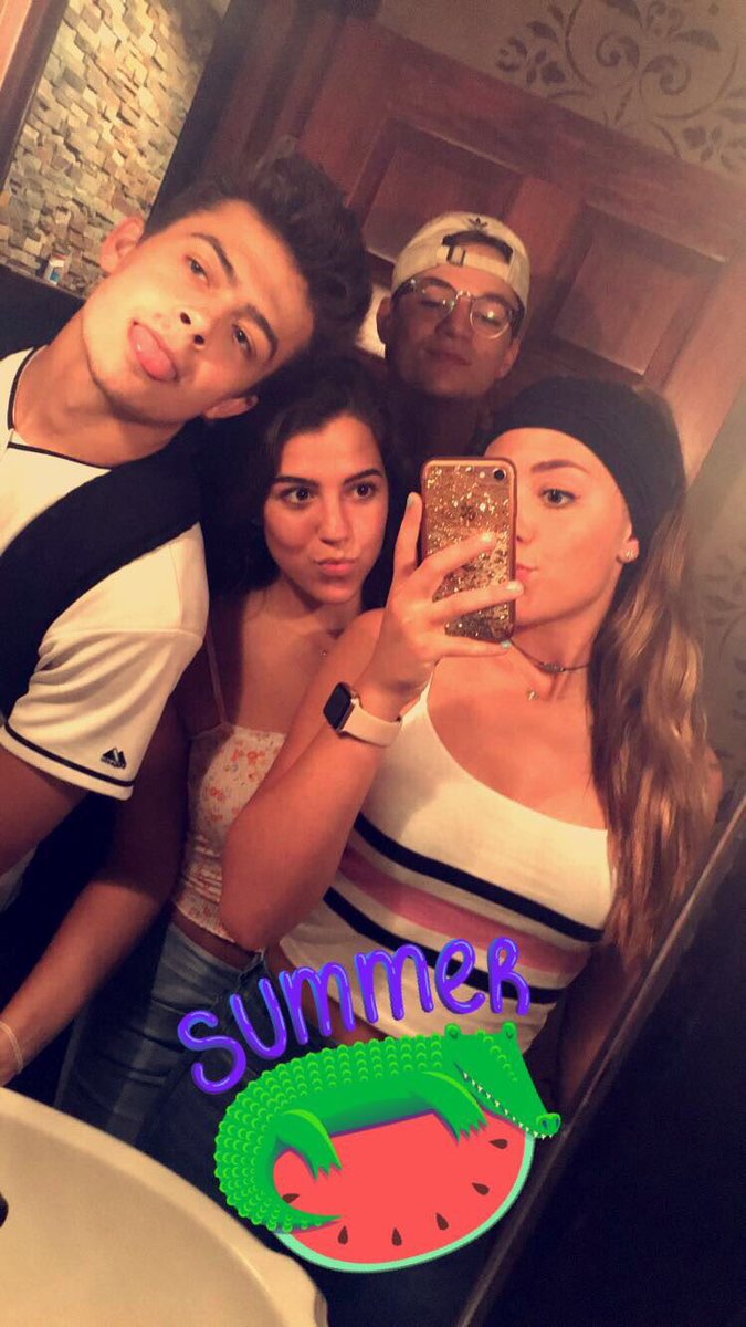 ElenaNovak7's tweet photo. HAPPY BIRTHDAY MATTY BOIIII🥳 @matthewheelerr LOVE U MUCHOOOOO🖤🖤🤩🤩 https://t.co/ll2PwAQmjj