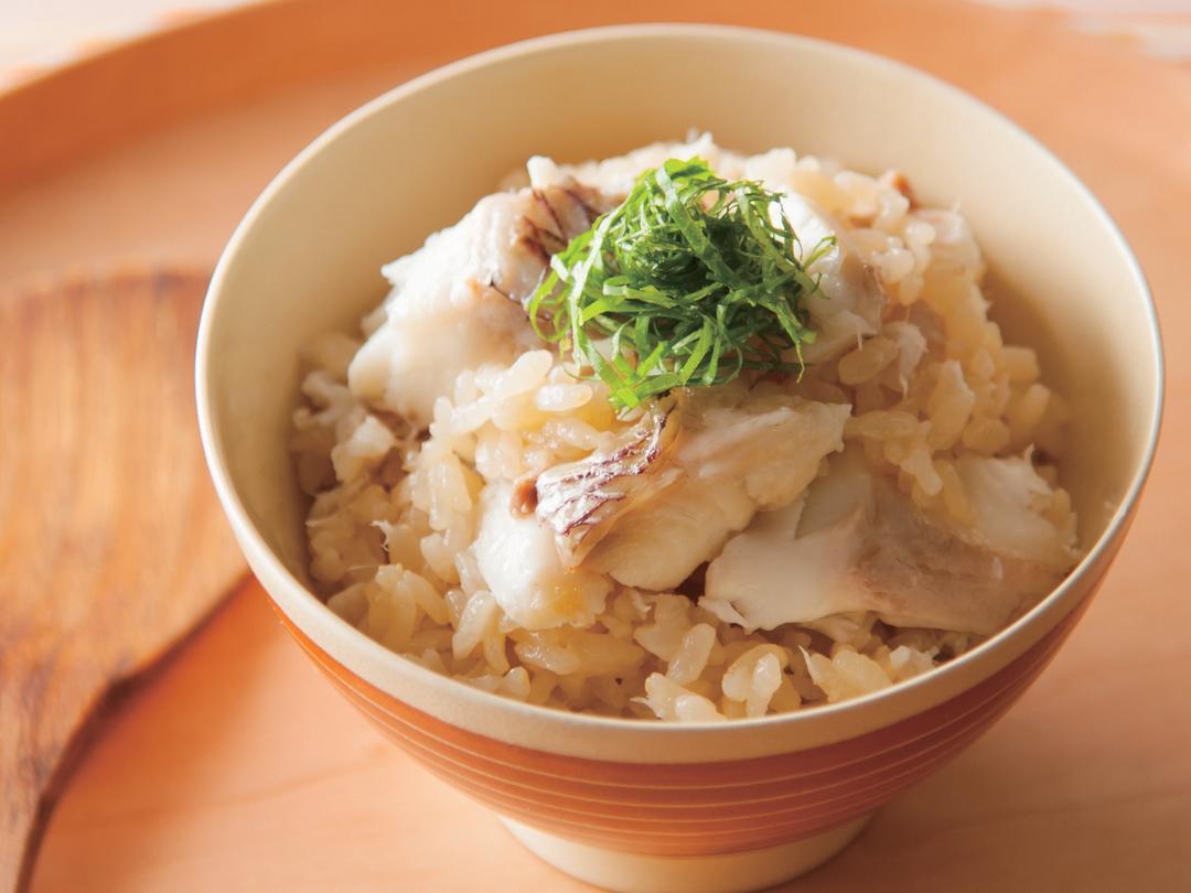 minicookofl_mti's tweet photo. 『しょうがと鯛の炊き込みごはん』
炊飯器ひとつで料亭風の味に!めでたい炊き込みご飯☆
▼詳しいレシピはこちらのリンクからどうぞ!▼
→https://t.co/1kKm34VwGB
#minicook #ミニクック #レシピ #簡単 #foodie #맛있어 #好吃 #美食 #日本美食 #時短レシピ #炊き込みご飯 #鯛 #生しょうが #レシピ https://t.co/Rb8U1uZDAV