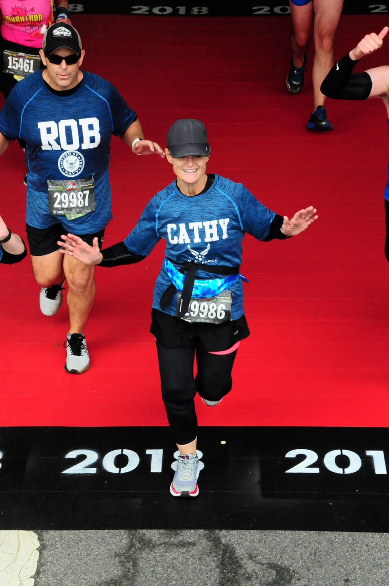 cathypowerscom's tweet photo. #26.2 Life is good. https://t.co/wOAIiozeIv
