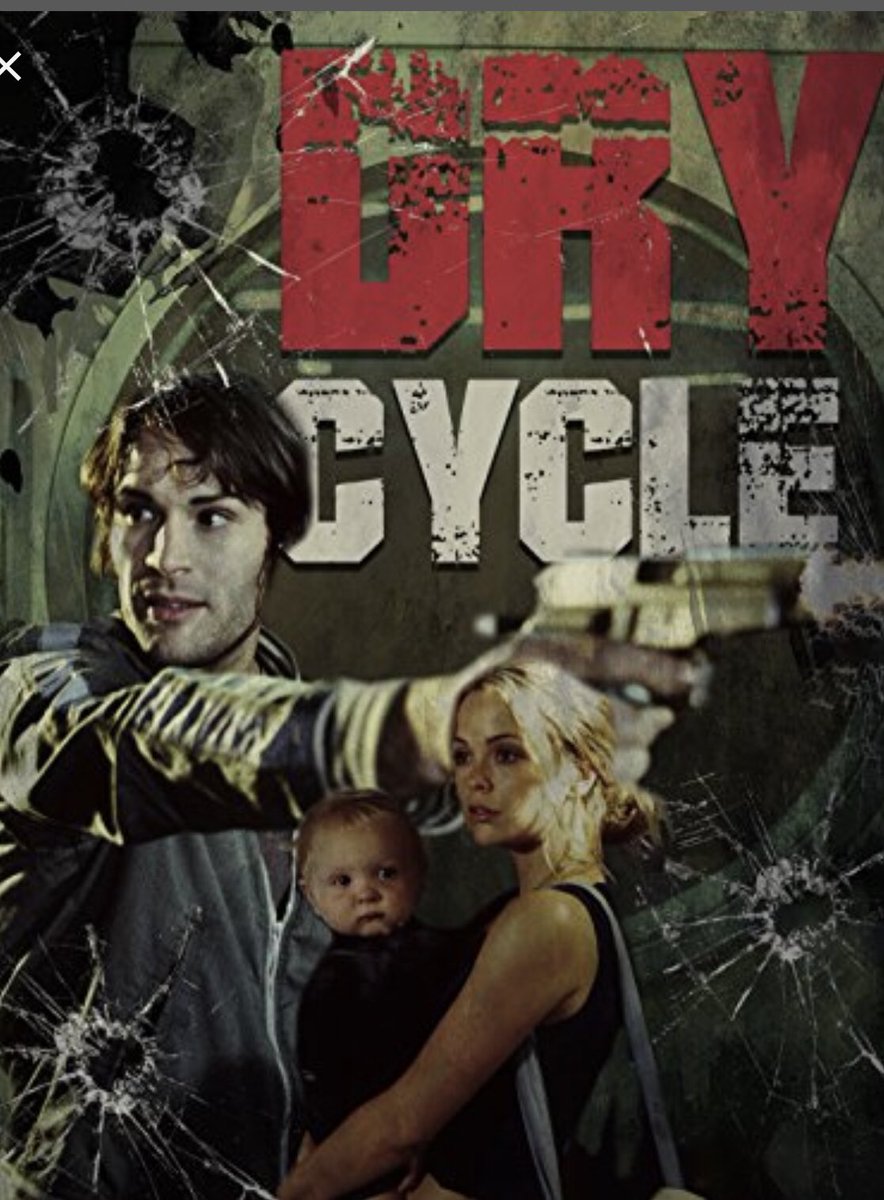 Back when I starred in a <a href="/marisacoughlan/">Marisa Coughlan</a> movie... #Babylloyd <a href="/samuelball/">sam ball</a> 2002’s best film