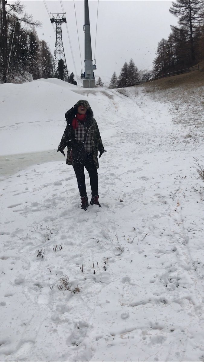 LolyPsicotips's tweet photo. En Zermatt Suiza hermoso 💋❤️🔝😍😘 https://t.co/YS1NxUmYNI