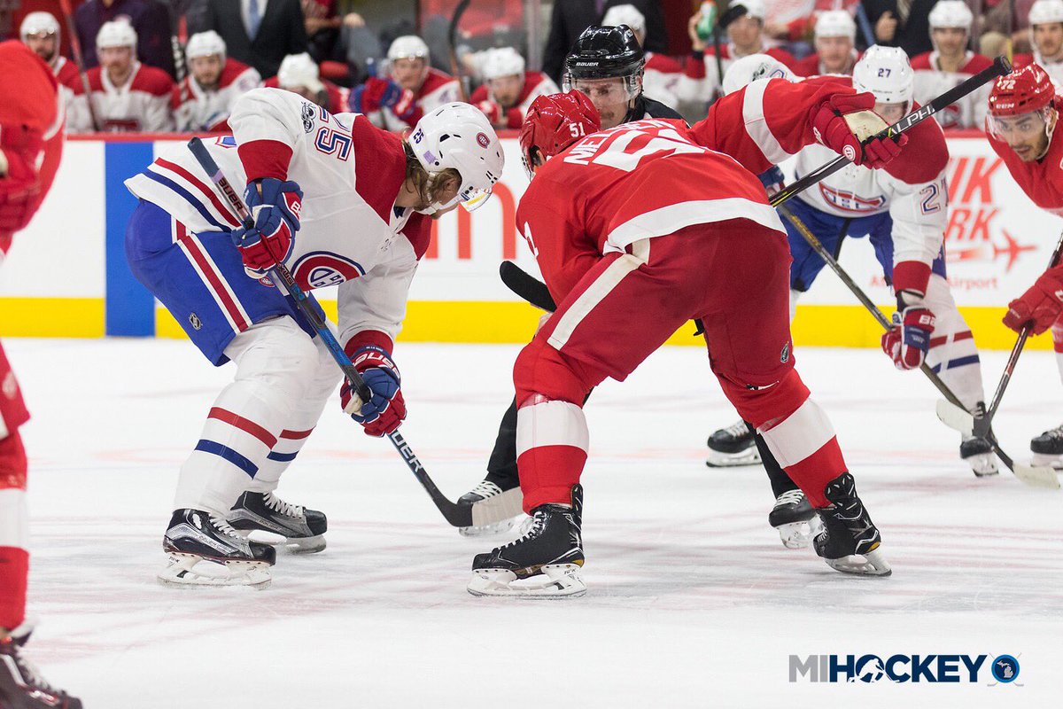 Want four tickets to tomorrow’s #RedWings game vs. Montreal?

RT this photo to enter (have to be following to win).