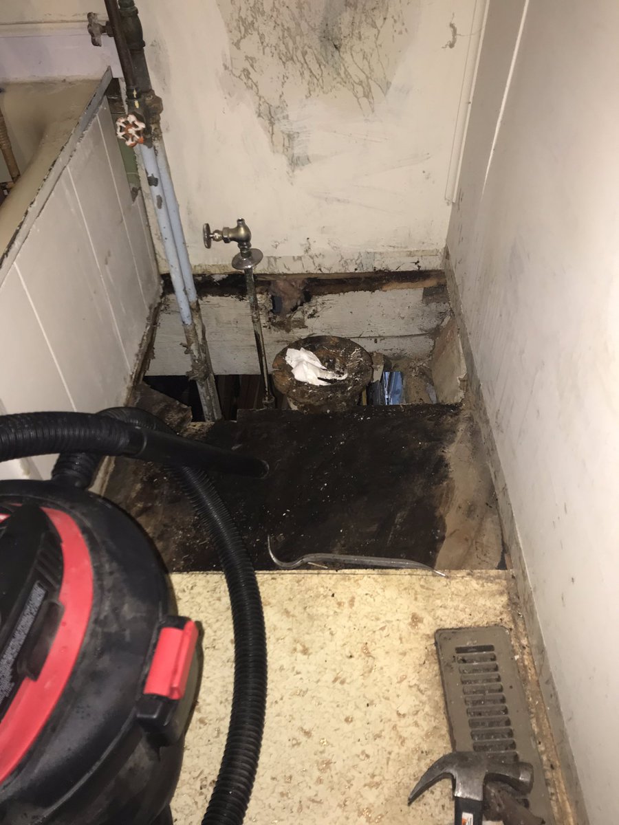 CorbitsOrbit's tweet image. More bathroom fun from Corbits Orbit! Tear out rot  and replace toilet with high rise for nice lady!!