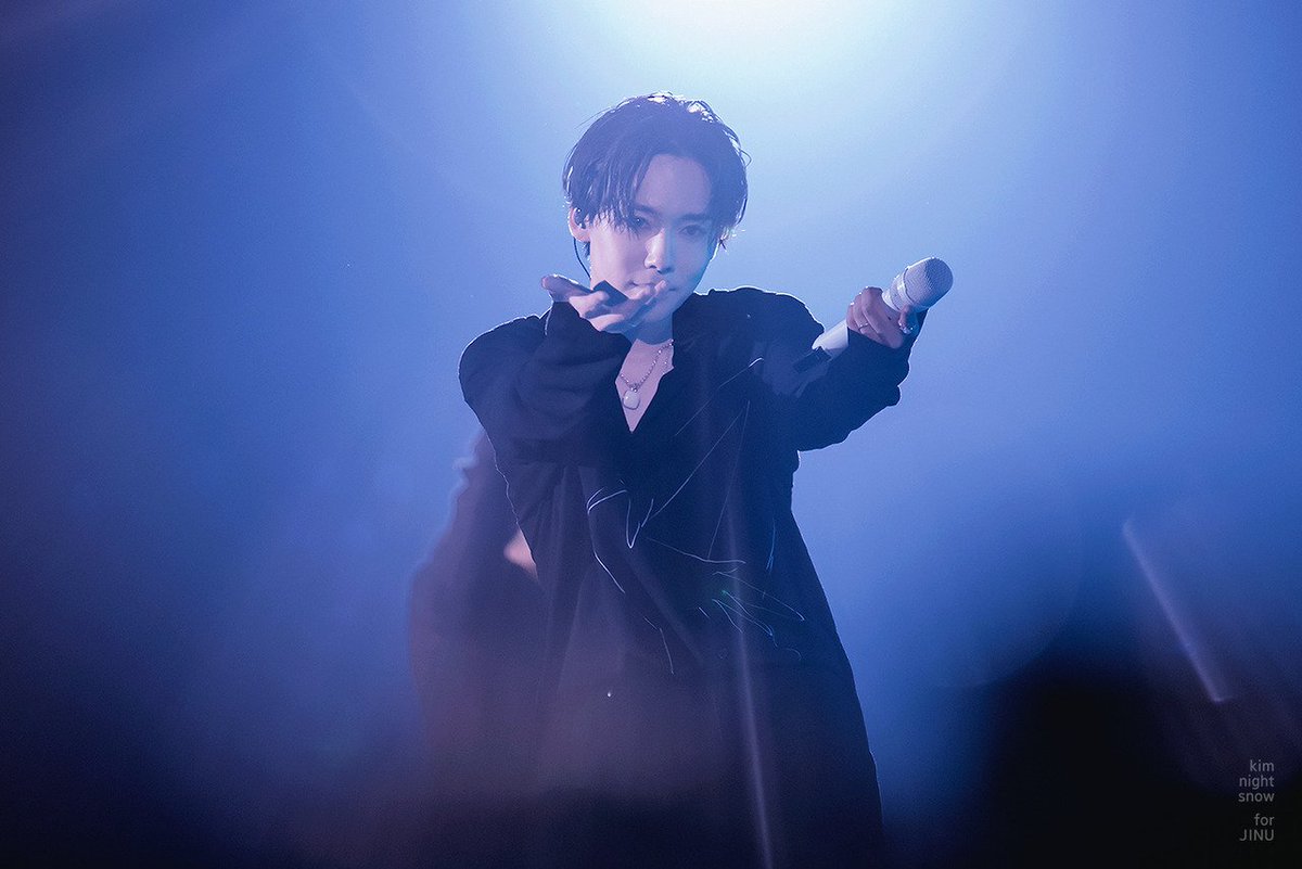 InnerCircle_PH's tweet photo. How can Jinu be this pretty and handsome at the same time? HOW?!!  *just died by his looks* #WINNER #MILLIONS #MILLIONS4WINNER #JINU https://t.co/qFe56CAppw
