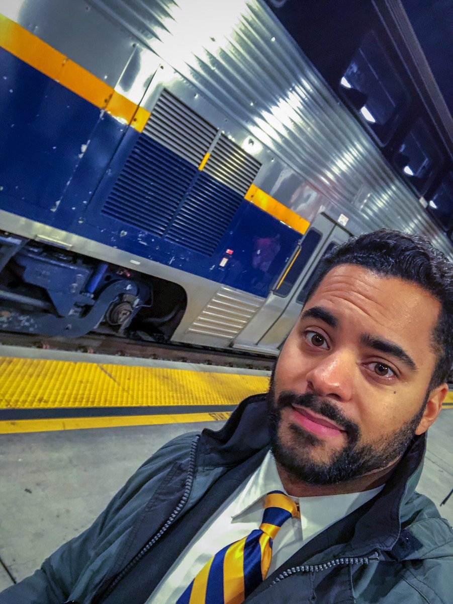adrandolph's tweet photo. When you take the @CapitolCorridor back to San Francisco and realize you match the train and boarding area colors. Go Bears?! #Cal4Life @Cal https://t.co/Lx3j3DS2wR