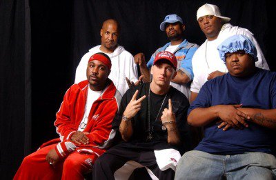 EmSlimShadyNews's tweet photo. D12 https://t.co/zlFTAFrZIz