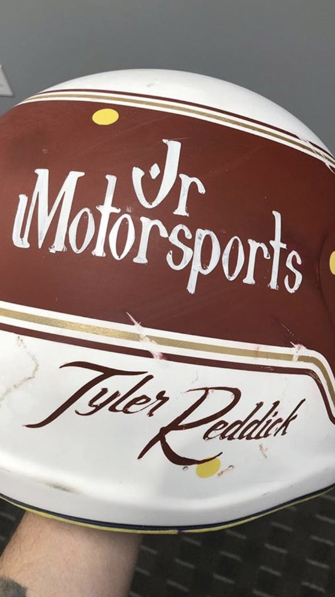 HarrisLue's tweet photo. Early process teaser photos! You can see where the JR Motorsports was hand lettered. It later went to clear and had to be stripped and re-lettered with Old Milwaukee. Didn’t make it to the track until Friday practice, just in time to shine at the race on Saturday! #OffAxisPaint https://t.co/8NwW9T0rGZ