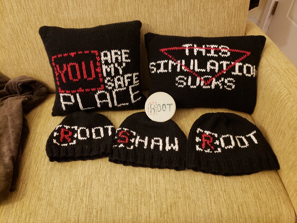 tvwithapb's tweet photo. These are just a few of the #PersonOfInterst items I'll have for sale at my table at @ClexaCon 2019! #ClexaCon2019 https://t.co/8il2BEoUKY