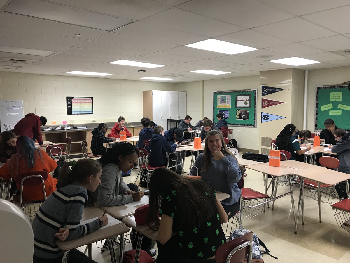 Erin DeRafelo tweet media