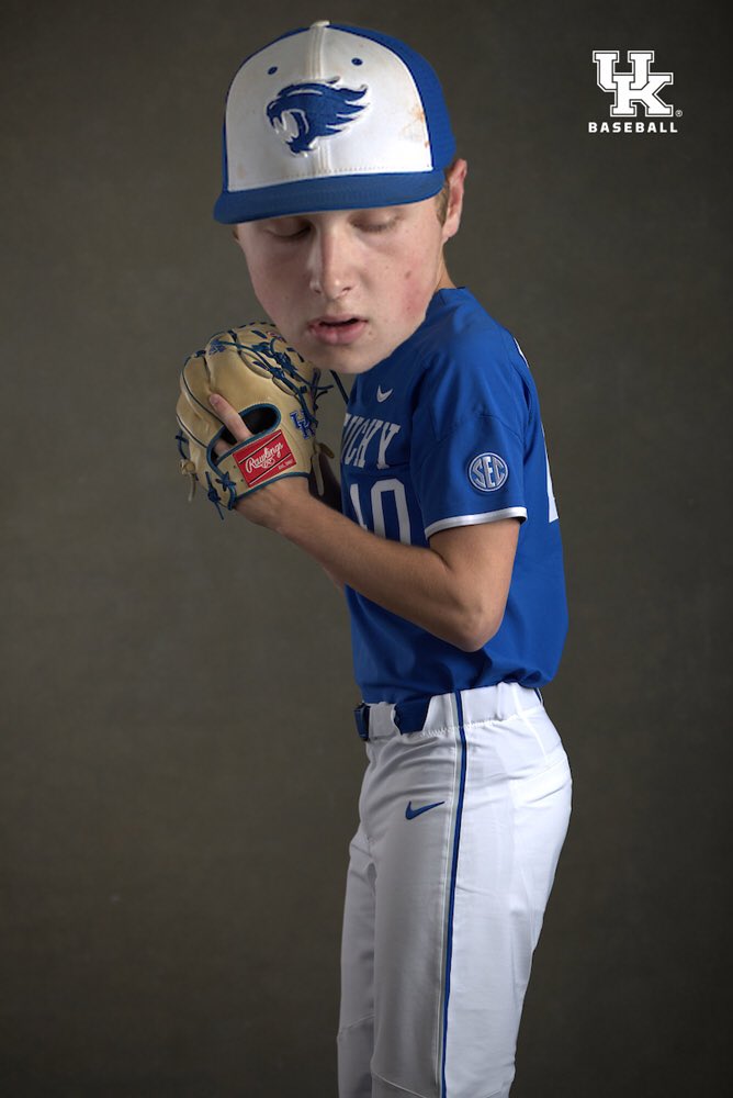 UKBaseball's tweet photo. We put the finishing touches on #NationalBobbleheadDay with freshmen @BrandonSulzer and @musickyle8, and sophomore @danielharper09 #WeAreUK  #BobbleheadSZN https://t.co/vxzHJ0V2oO