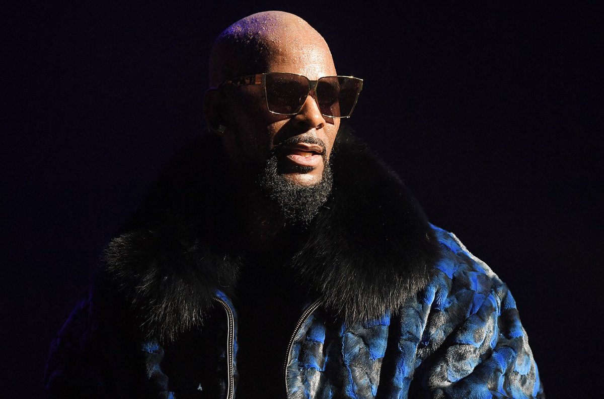 Facebook page smearing R. Kelly accusers taken down for violating community...