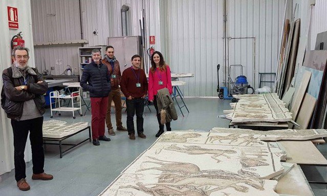 ecijaldia's tweet photo. El Instituto Andaluz de Patrimonio Histórico (IAPH) ha acercado la restauración del mosaico ‘Los amores de Zeus’ a más de 600 personas @IAPHpatrimonio
https://t.co/blknywhu8b https://t.co/UlOtR7IWcT