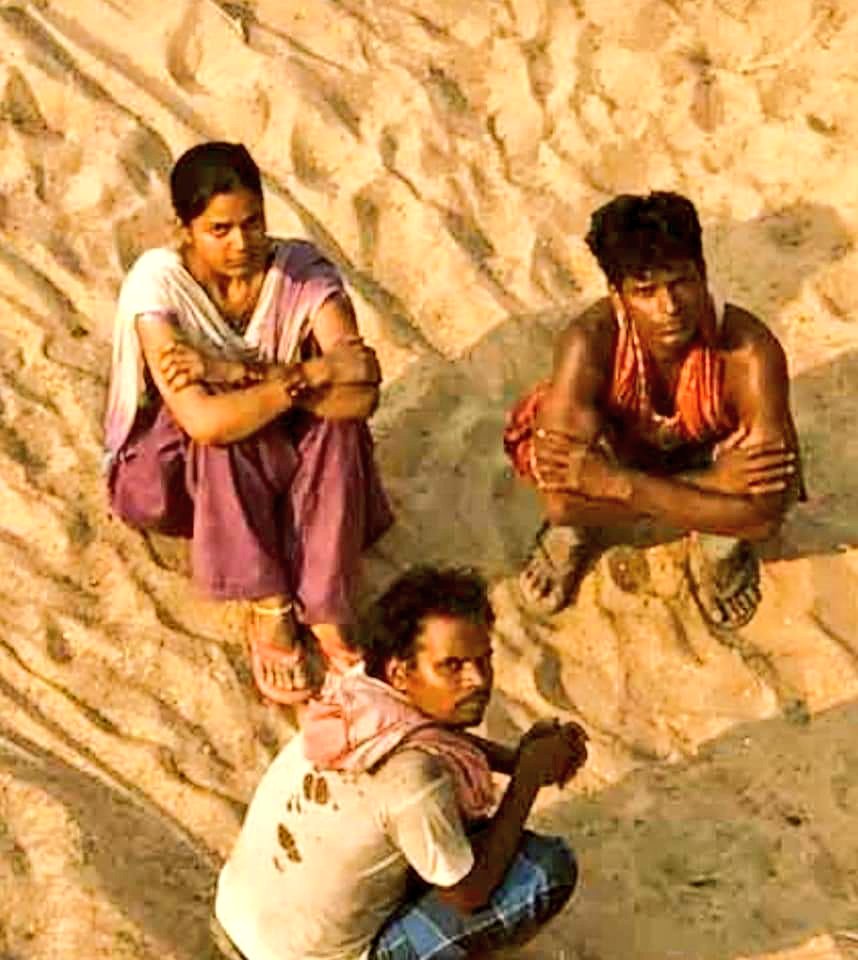 ArvindGaur's tweet photo. Plz watch Saveree Sri Gaur's debut movie Bhor (भोर), directed by Kamakhya Narayan Singh on 10th January 2019 at 11am at Siri Fort Auditorium, Delhi. Entry Free. Screening of Indian Panorama Films in Delhi #BhorMovie #IndianPanorama https://t.co/VgmIyAkeoZ