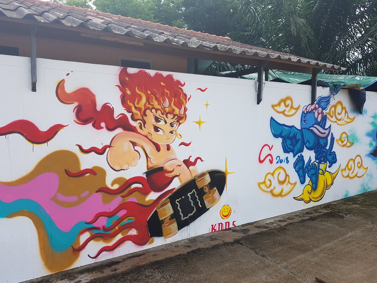 paulinbangkok44's tweet photo. Street art #BangSaphan #Thailand @streetartnews https://t.co/AGIm0PhYjS