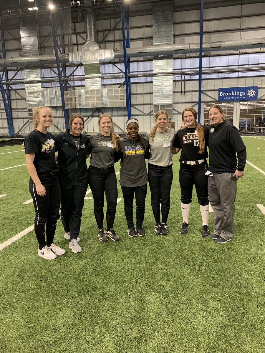 mak_johnson2's tweet photo. Big thanks to Coach Wood, Coach Villar, and Coach Stokes for an awesome camp!Can’t wait to be a Jackrabbit💙💛@GoJacksSB https://t.co/YIYITwGLu5