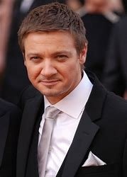  Happy Birthday Jeremy Renner!    
