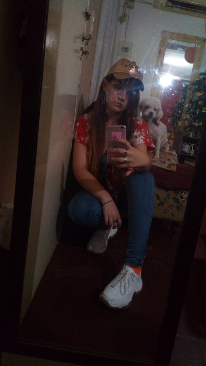 sonrioxparra's tweet photo. #selfieforhecatombe https://t.co/3rQWE1Qo1P