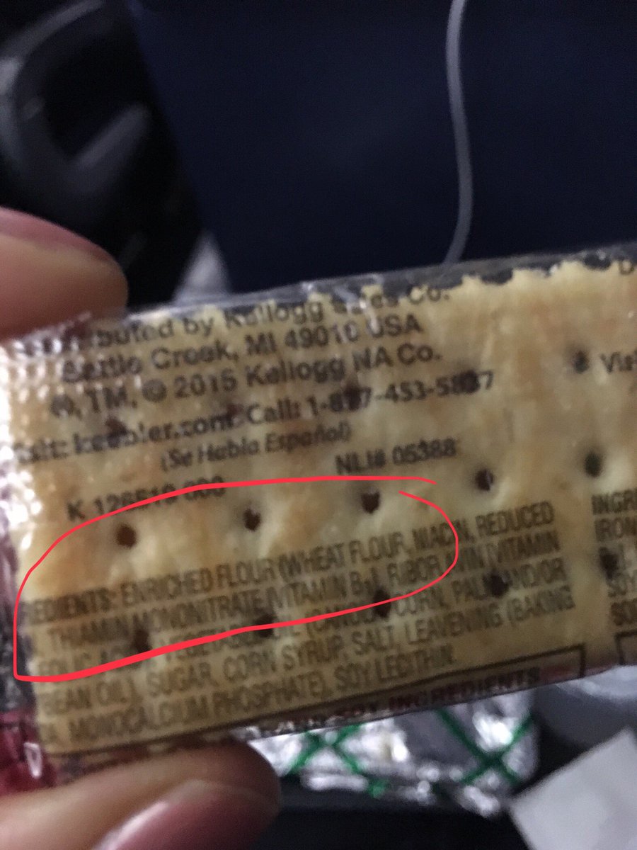 Bethany_Wanders's tweet photo. @Delta I LOVE flying with you; customer service to book+provide gluten free meals has been fab most of the time. However I just got off my transatlantic: my GF meal came with G-FILLED crackers. Thank goodness I double checked before getting sick 😱 what can you do about this? https://t.co/Lq7AB15pUa