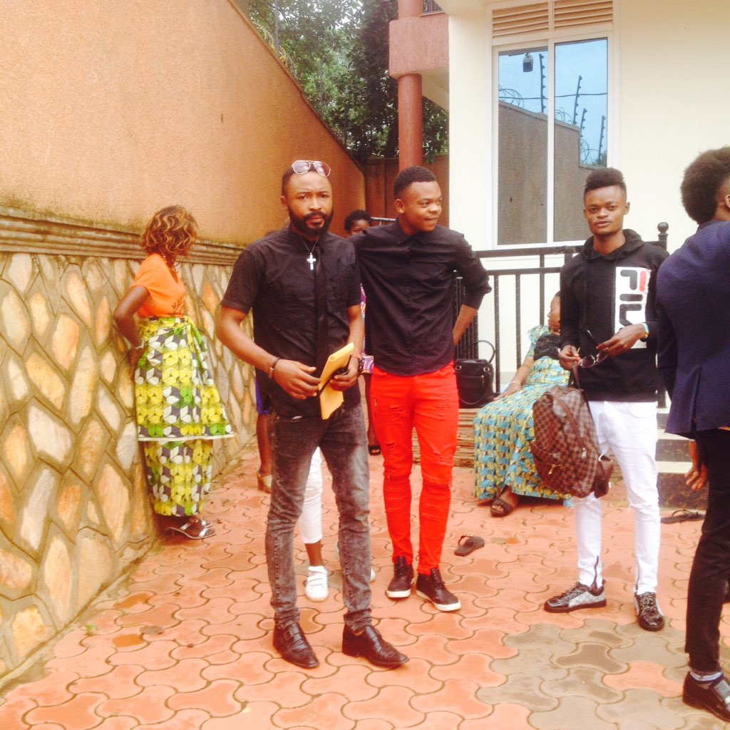 TriBasaki's tweet image. Hello guys ,,Soon BCC is releasing the Film :TEARS OF THE FAMILY📹🎥🎥soon guys we goona Enjoy together