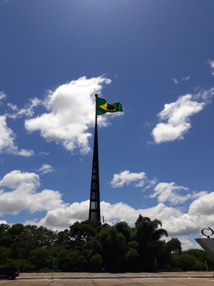 PietStouten's tweet photo. @WURrikilt &amp; @selamatnews and the Brazilian Min. Agriculture (MAPA) start working together on different Food Safety areas. In 2020 the 1st Food Safety training course, will take place by using MAPA 's laboratory infrastructure @PietStouten https://t.co/wWqbgPQOnn