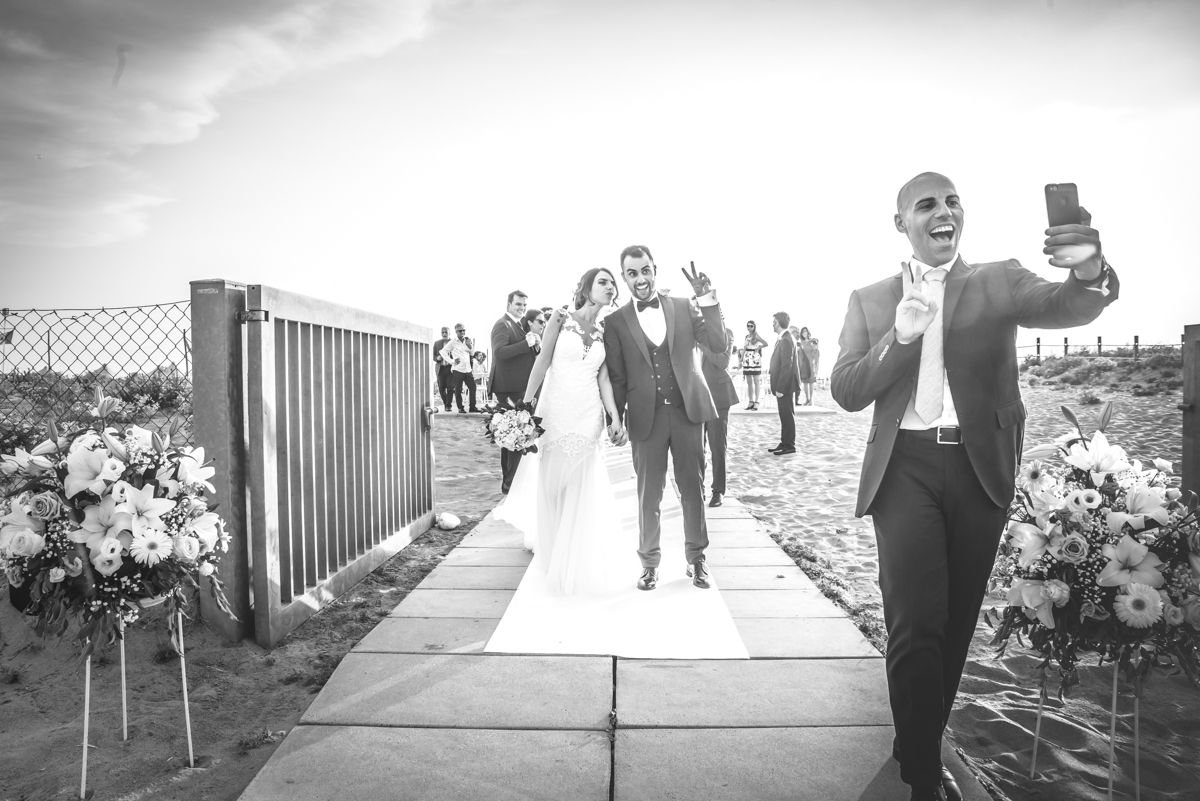 DigitalStudioLu's tweet image. Selfie time. 
#weddingday #photography #destinationwedding #photographer #tuscany 
ow.ly/TdWj30ncYlk