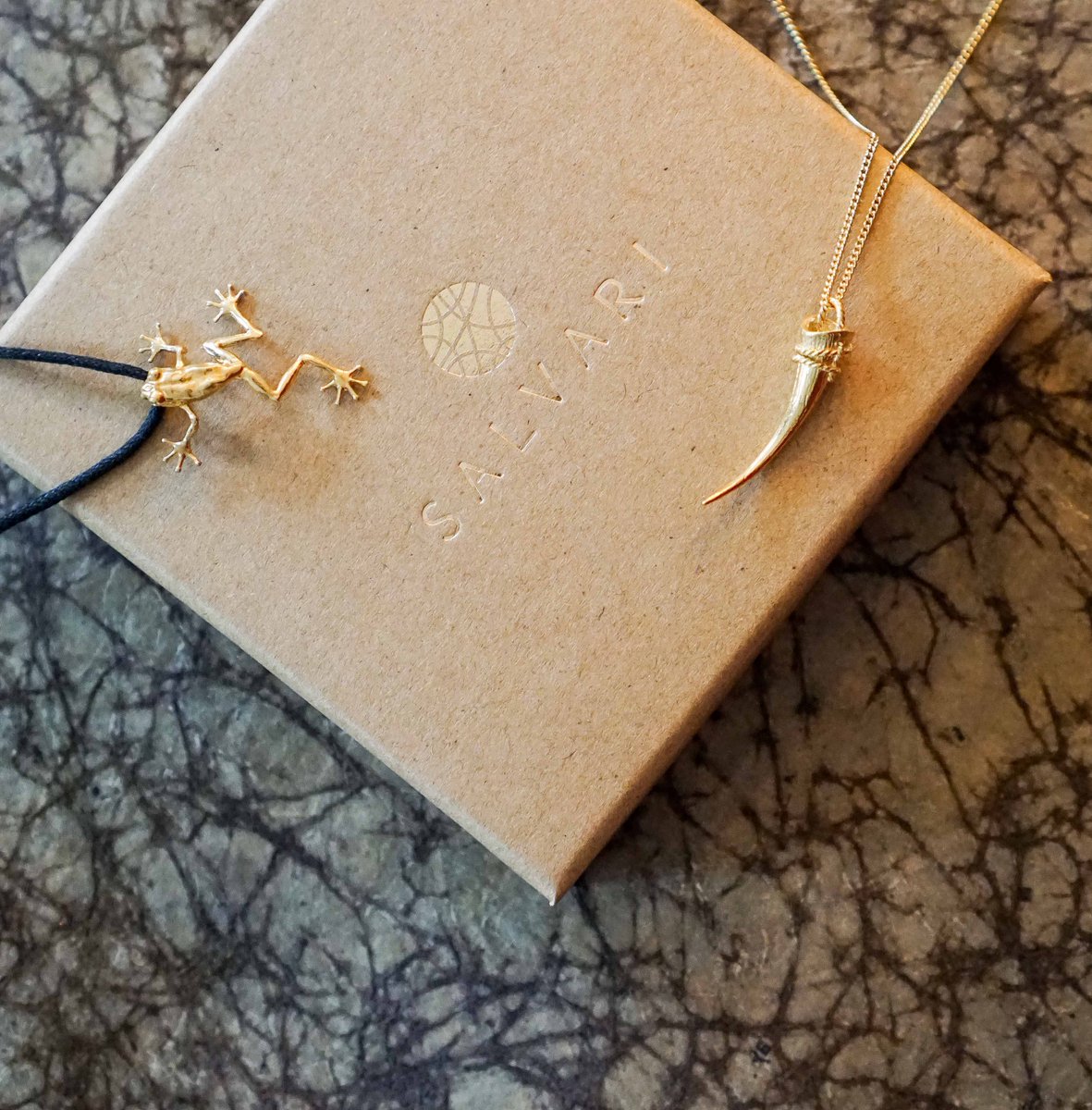 Salvari pendants are the most beautiful and thoughtful way to support #environmental causes. 10% of our profits go straight to our amazing partners, who work tirelessly to repair damages already done and change the world for the better.

Take a look here: buff.ly/2OaN6ws
