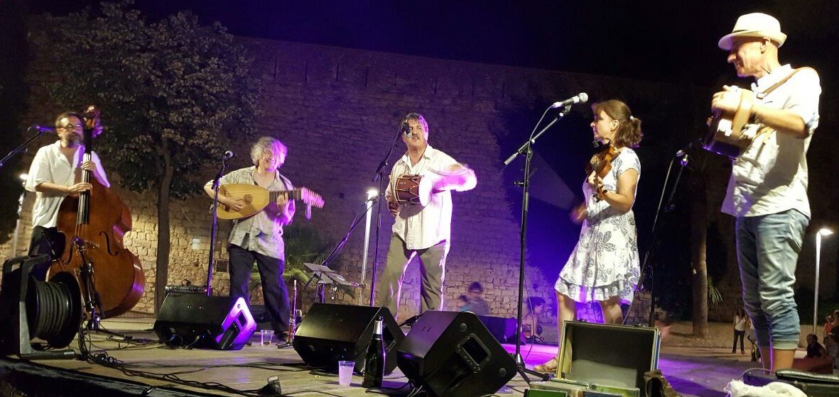 Confirmat! El 2 de febrer ens trobem al Garrotxinàrius d'Olot!