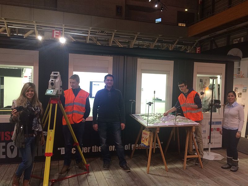 Le #SwissGeoLab sera présent au Forum des métiers de #Fribourg!
Das #SwissGeoLab wird am Forum der Berufe in #Freiburg dabei sein!

5-10.02.2019 - Forum Fribourg - Stand D14:
#Géomaticien / #Géomaticienne CFC 
#Geomatiker/in EFZ

start-fr.ch/site/