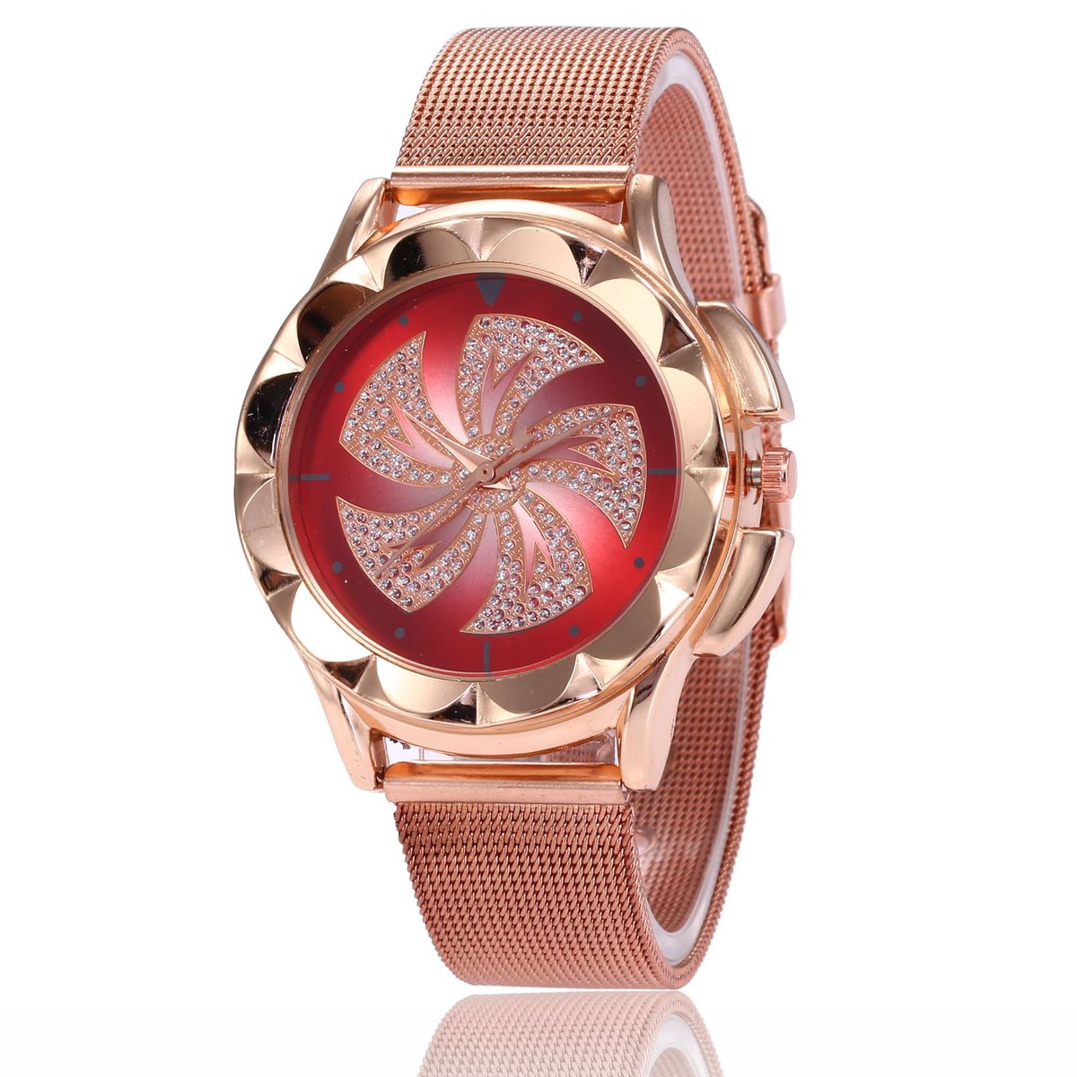 leehaifa's tweet photo. $9.99 for Bling Casual Leather Strap Lady Quartz Watch red High Grade Dial Diamond Petal Fashion Tornado Fire Wheel Watch Bronze 2018 

shop at : https://t.co/QmCvTKmguC https://t.co/SNYhX4wATu